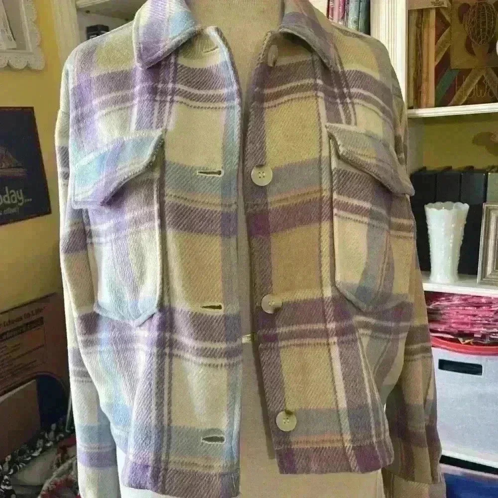 For The Republic Plaid Cropped jacket purple blue beige size medium -flannel - Picture 1 of 11